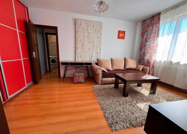 Apartament cu 2 camere semidecomandat în Gară