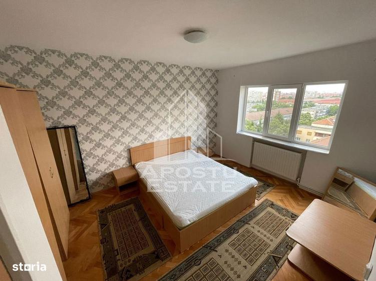 Apartament cu 3 camere, mobilat în Circumvalațiunii