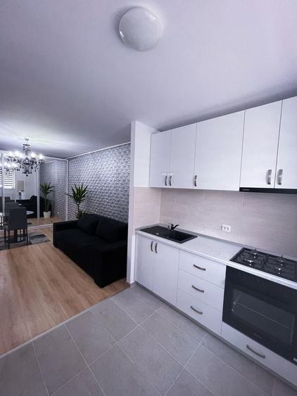 Apartament cu 2 camere decomandat în Exterior Vest