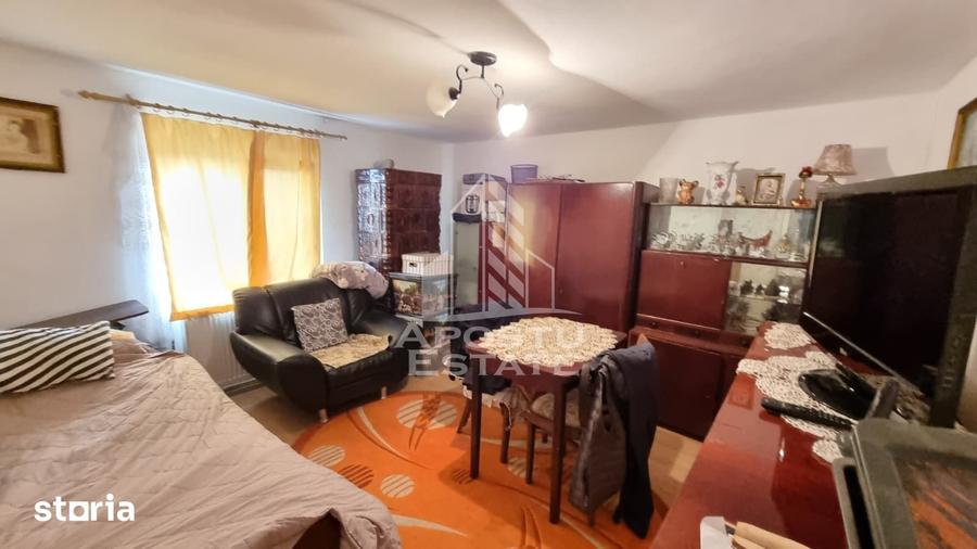 Casă cu 4 camere cu Teren 797 Mp în Mehala