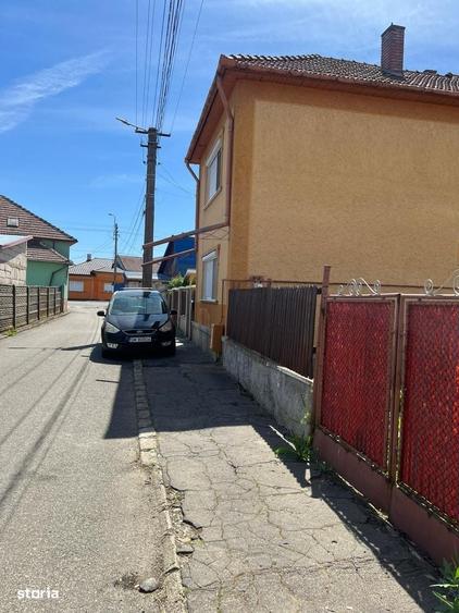 Casă cu 2 camere în Central