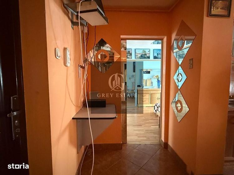 Apartament cu 2 camere decomandat în Central