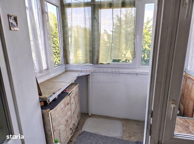 Apartament cu 2 camere semidecomandat în Ultracentral