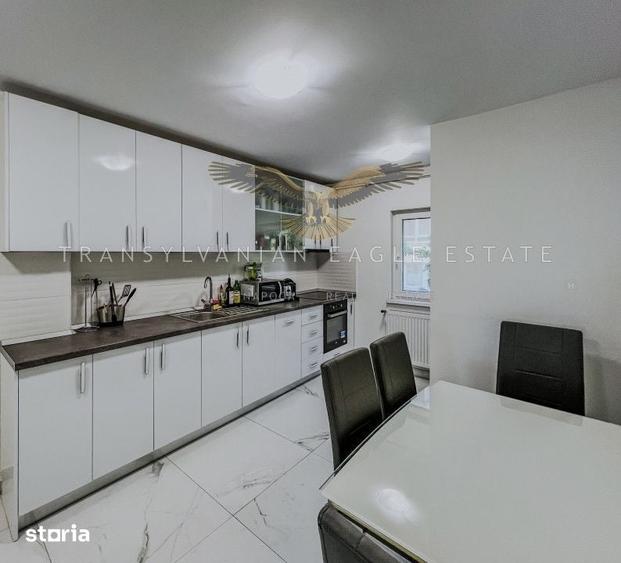 Apartament cu 4 camere semidecomandat în Zorilor