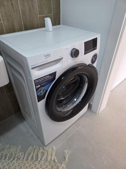 Apartament cu 2 camere, mobilat în Tractorul