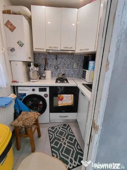 Apartament cu 2 camere semidecomandat în Micro 40