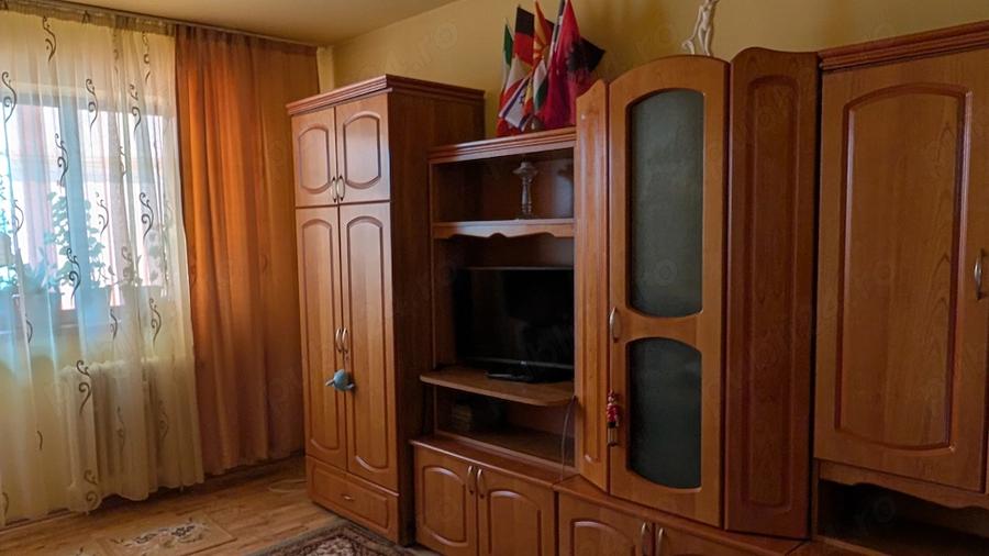 Apartament cu 3 camere decomandat în Nord
