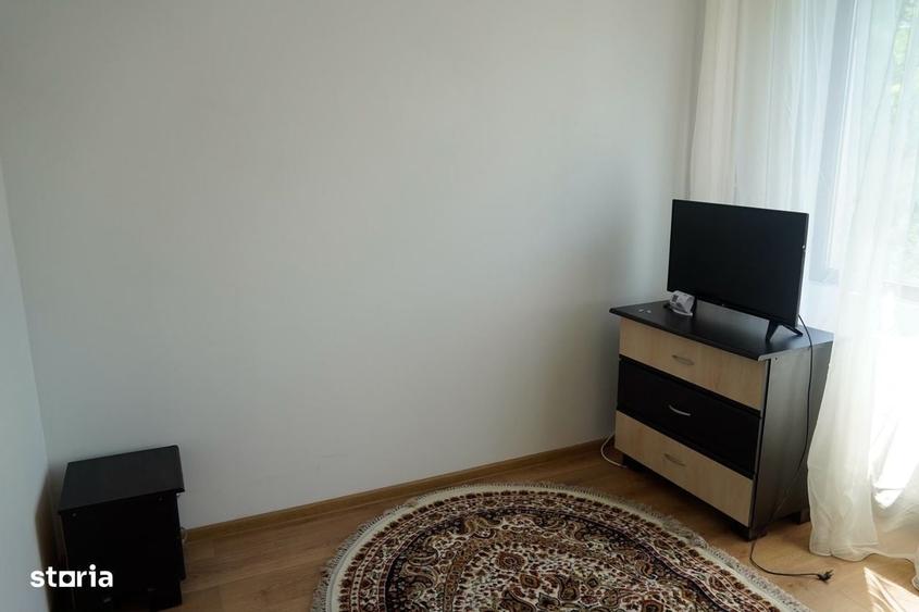 Apartament cu 3 camere în Drumul Taberei