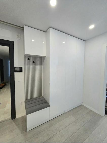 Apartament cu 2 camere decomandat în Tomis Plus