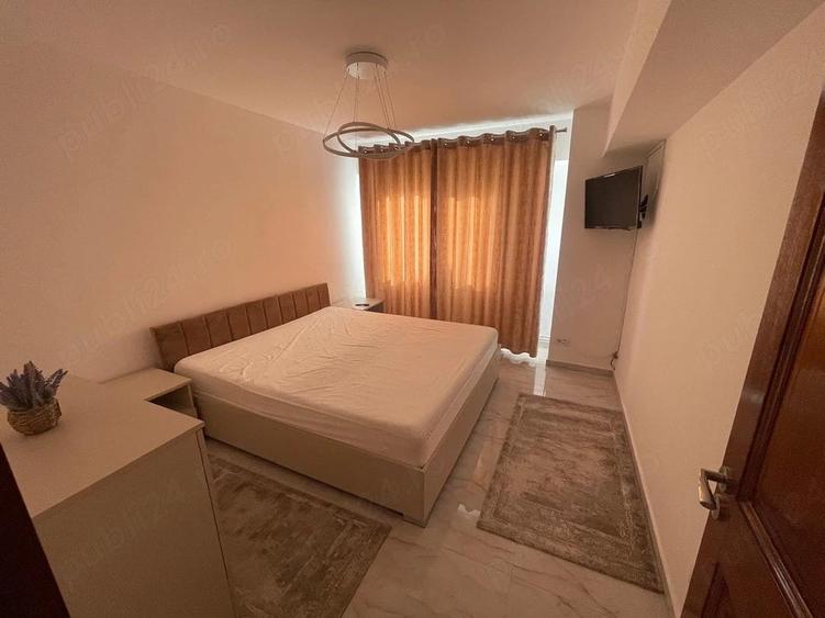 Apartament cu 2 camere decomandat în Exterior Vest