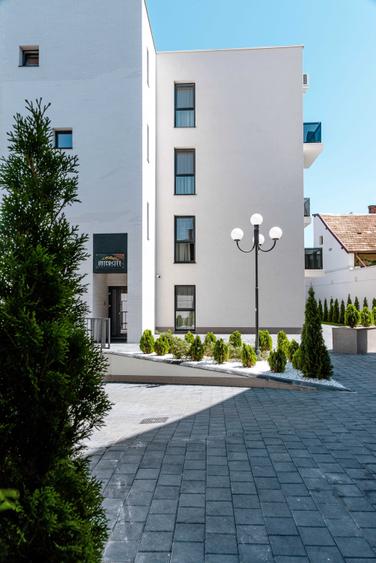 De vanzare / For Sale - 11