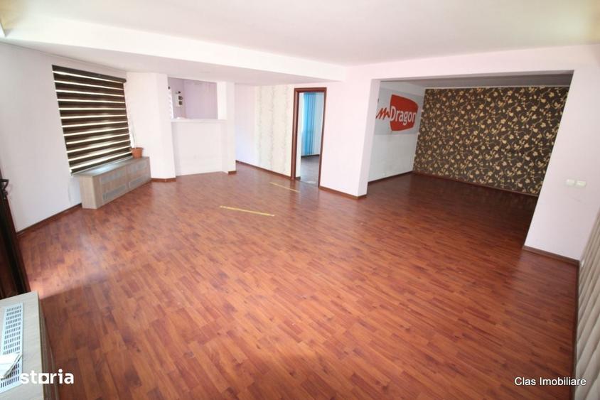 Casă cu 4 camere în Orașul de Jos