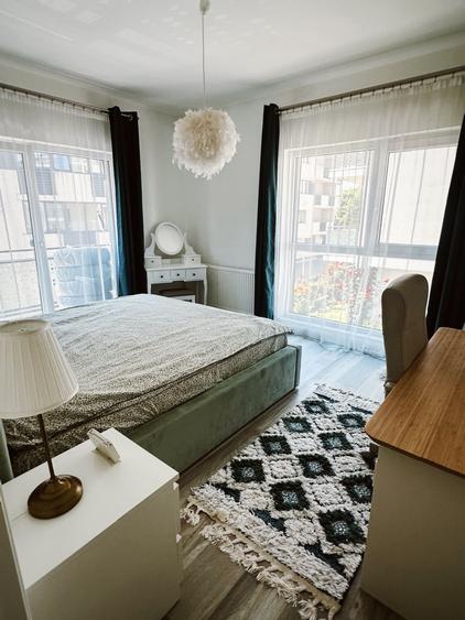 Apartament cu 3 camere decomandat, mobilat în Florești
