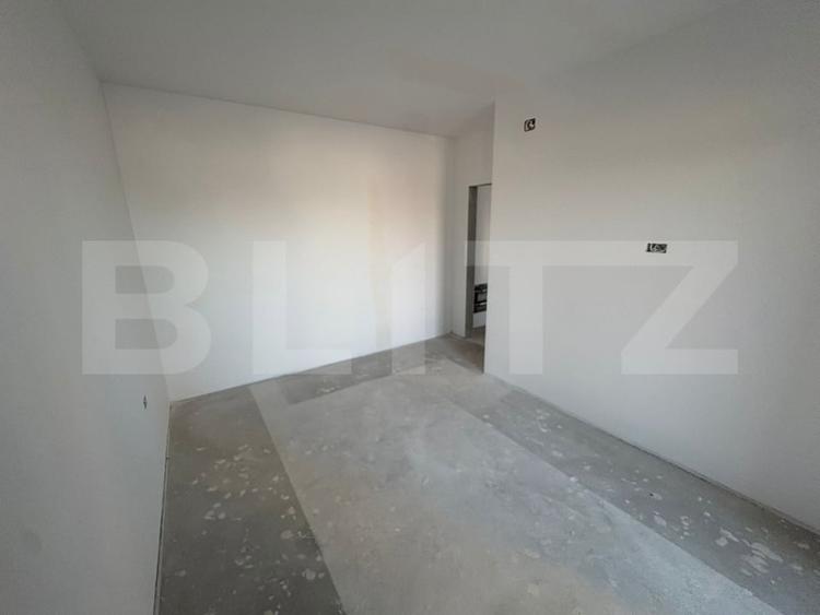 Apartament cu 2 camere semidecomandat în Torontalului