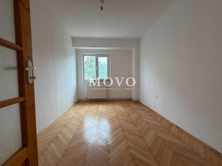 Apartament cu 4 camere decomandat, mobilat în Freidorf