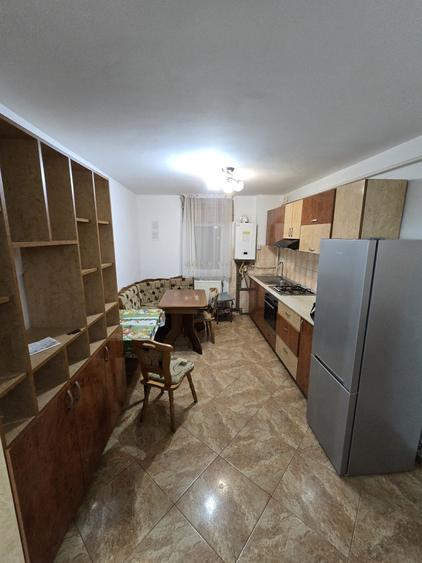 Apartament cu 2 camere decomandat în Cug
