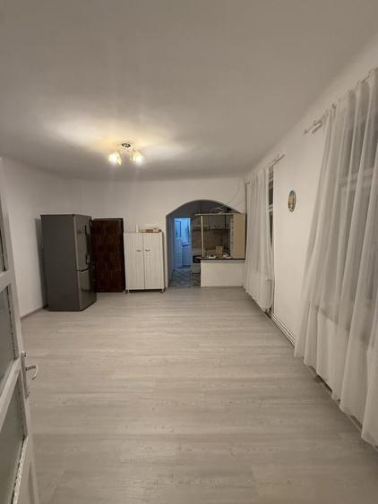 Apartament cu 2 camere în Mihail Kogălniceanu