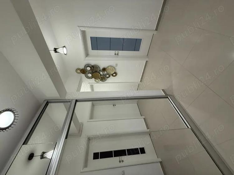 Apartament cu 3 camere decomandat în Fundeni