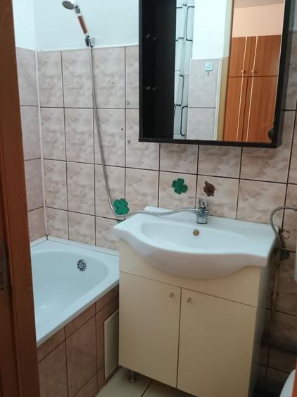 Garsonieră semidecomandată în Drumul Carului