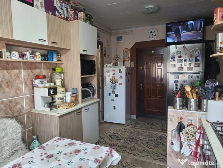 Apartament cu 2 camere decomandat în Ultracentral
