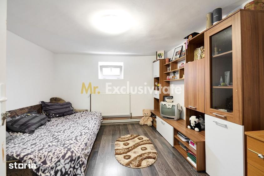 Casă cu 3 camere cu Teren 2881 Mp în Vedea