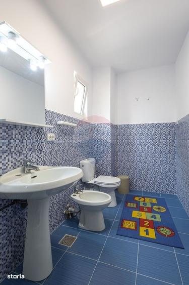 Casă cu 4 camere cu Teren 500 Mp în Muncelu