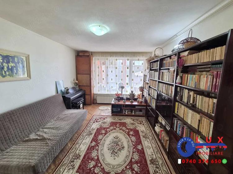 Apartament cu 2 camere decomandat în Ultracentral