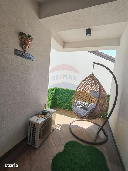 Apartament cu 3 camere, mobilat în Central