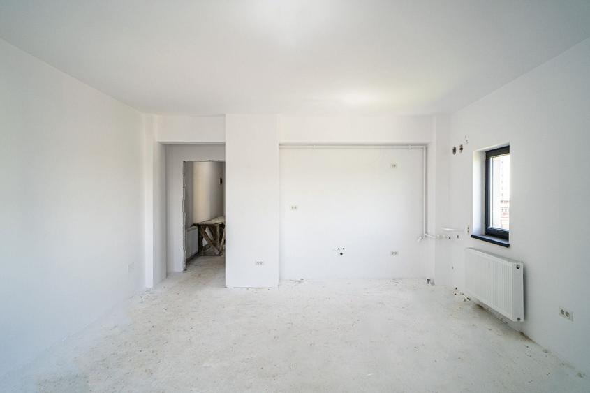Apartament cu 2 camere semidecomandat în Militari