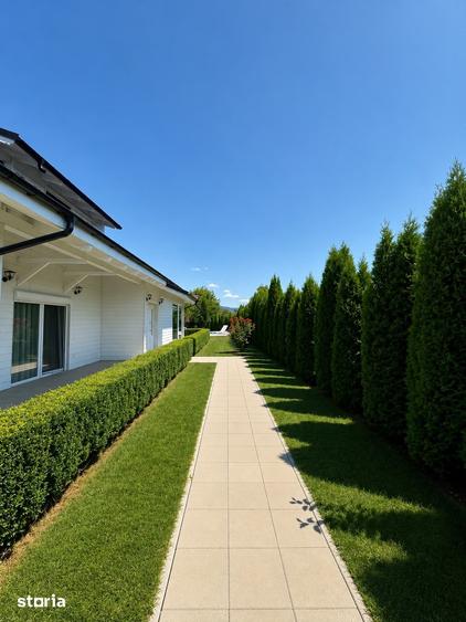 Casă cu 4 camere cu Teren 821 Mp în Tărlungeni