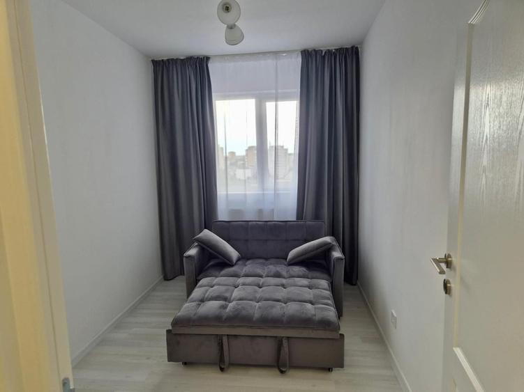 Inchiriez apartament 3 camere decomandat - 4