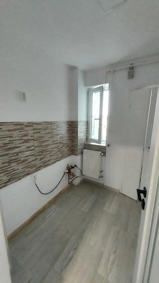 Apartament cu 2 camere nedecomandat în Exterior Vest
