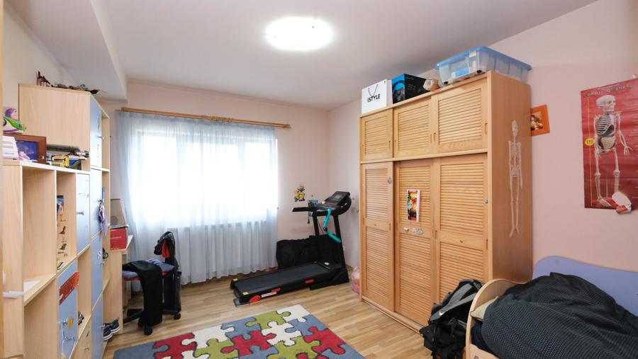 Duplex cu 4 camere cu Teren 501 Mp în Țegheș
