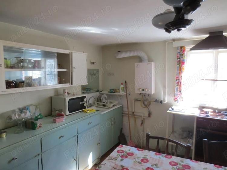 Vand proprietate 791 mp 179 000 EUR putin negociabil 227 EUR m2 - 4