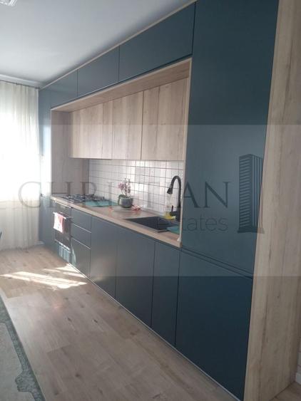 Apartament cu 4 camere decomandat, mobilat în Timișoara