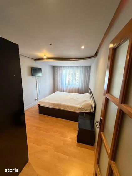 Apartament 4 camere, Craiovi?a centrala 2/4 - 11