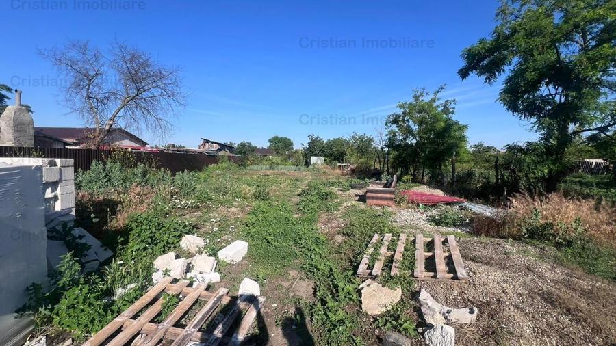 Teren intravilan de 876 mp, în Valea Cânepii