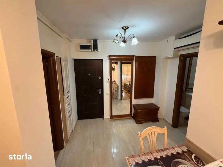 Apartament cu 3 camere, mobilat în Tomis III