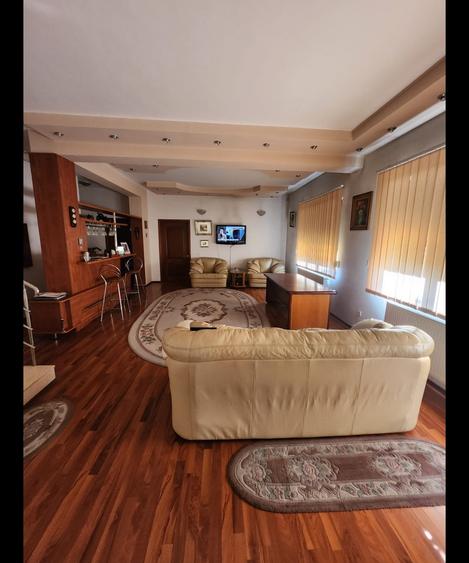 Vila de vânzare București noi  Damaroaia - 12
