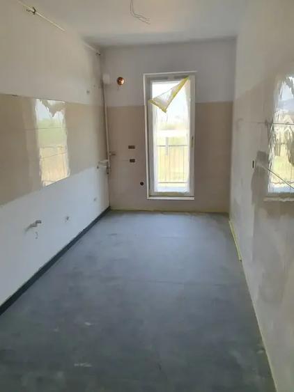 Apartament cu 2 camere decomandat în Theodor Pallady