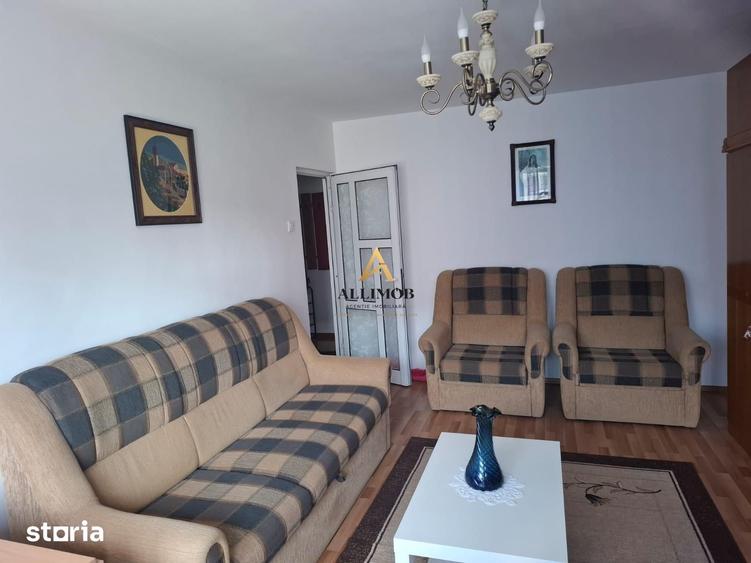 Apartament cu 2 camere decomandat în Pictor Rosenthal