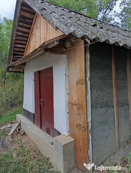 Casă cu 2 camere în Șișcani