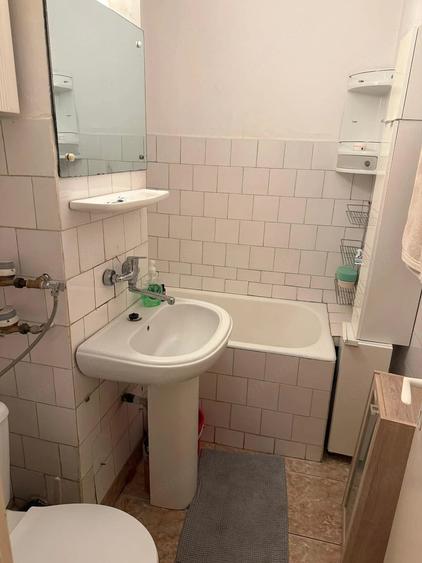 Apartament cu 3 camere decomandat în Nord