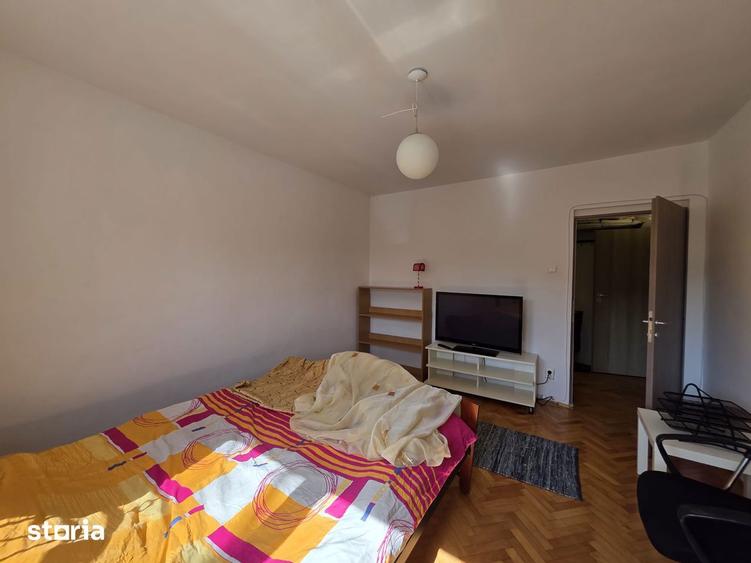 Apartament cu 3 camere în Împăratul Traian