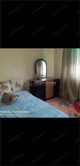 Apartament cu 3 camere decomandat în 1 Mai