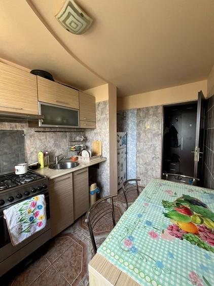 Apartament cu 3 camere decomandat în City Park Mall