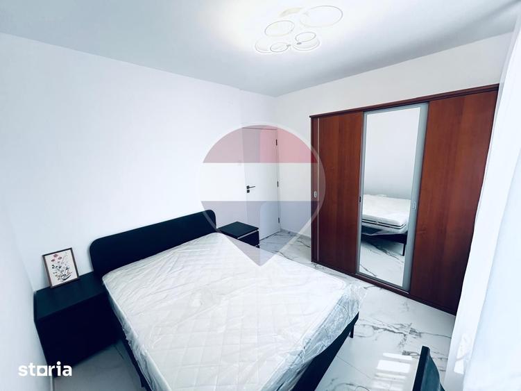 Apartament cu 3 camere decomandat în Grivița