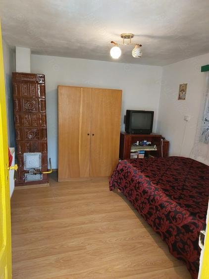 Vand casa cu terenul aferent in com. Cungrea, jud. Olt - 6