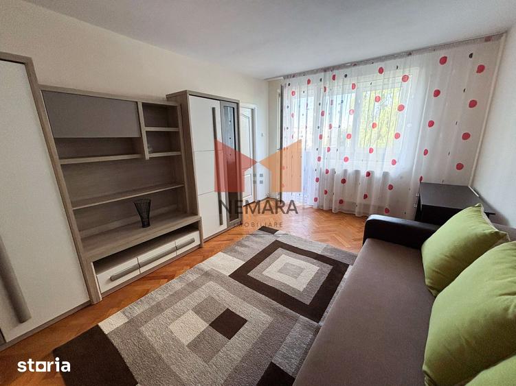 Apartament cu 2 camere decomandat în Dâmbu Pietros