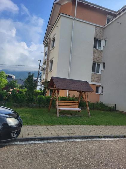 Apartament cu 2 camere semidecomandat în Est